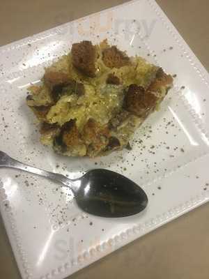 Nosh Cafe And Restaurant