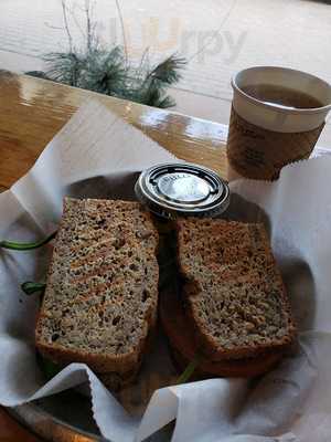 Nosh Cafe And Restaurant