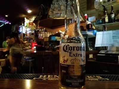 Captain's Chest Cocktail Lounge