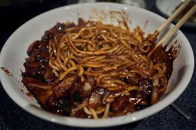 Sami's Bar And Grill