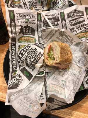 Pickleman's Gourmet Cafe