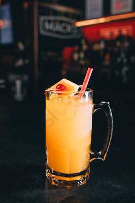 Tannins & Hops Speakeasy