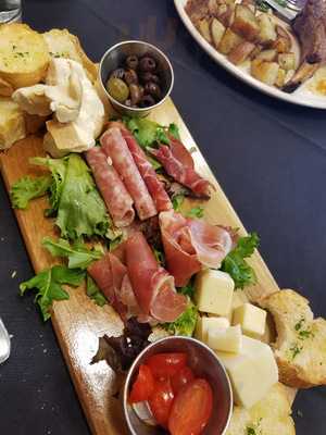 Pazzeria By Pietro's