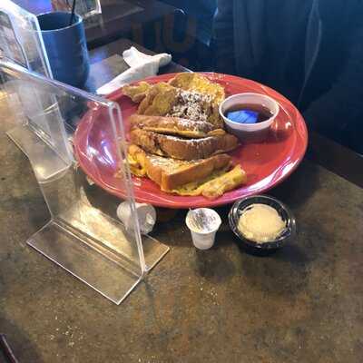 Legends & Heroes Sports Bar & Grill