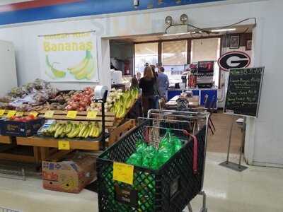 Biscuits Burgers & More