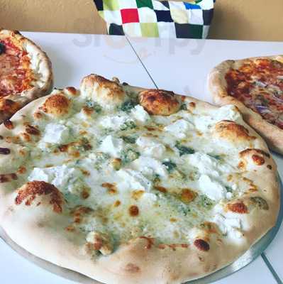 Nic's New York Pizza