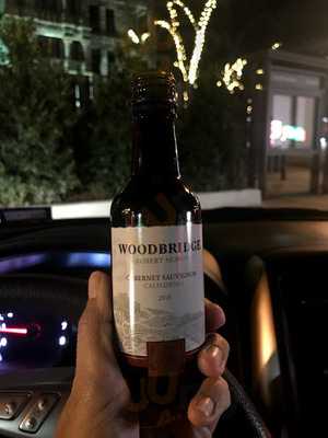 Andy's Bar And Grill