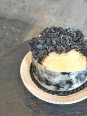 The Annex Coffeehouse & Bakery