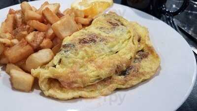 Aryana Restaurant And Bar