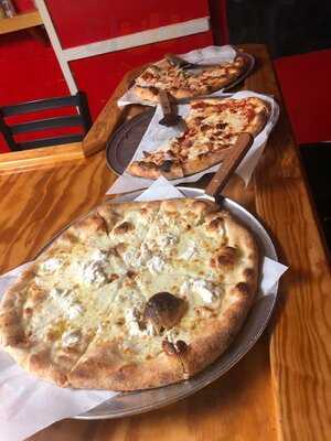 Heavens Pizza And Tap House