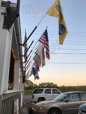 Veterans Pub And Pizza