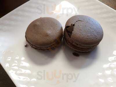 Madeleine's Place - French Bakery & Bistro