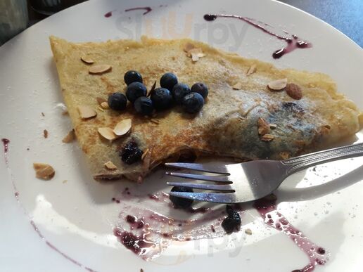 Madeleine's Place - French Bakery & Bistro