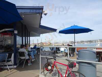 Harbor Pelican Deli & Mart