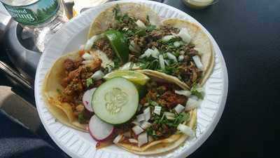 Tacos El Azteca
