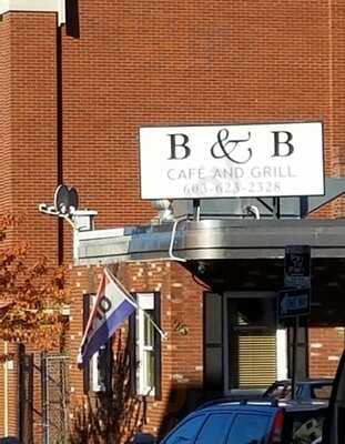 B & B Cafe And Grill