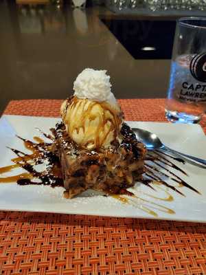 Station House Bar And Grille