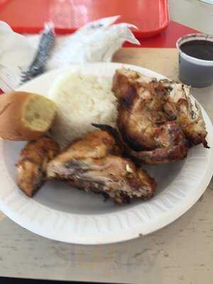 Pollo Tropical