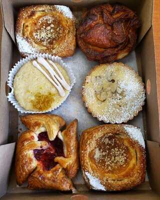 Veronika's Pastry Shop