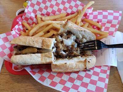 Philly's Sandwich And Grill