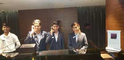 Runway Restaurant At Radisson Blue At Manchester Airport