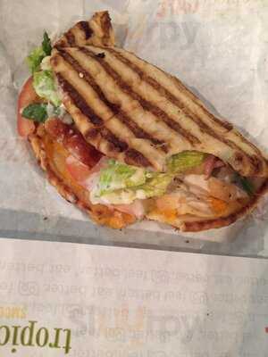 Tropical Smoothie Cafe