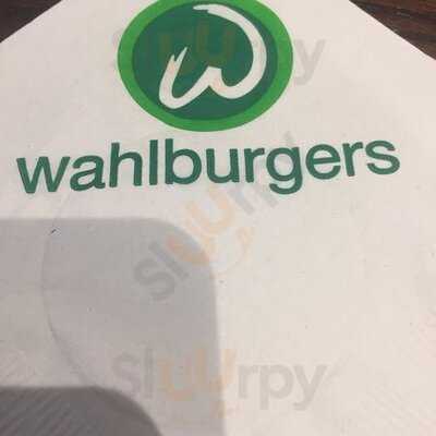 Wahlburgers