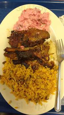 La Cocina Restaurant & Bakery