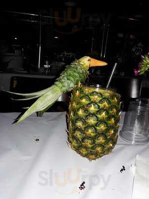 La Cocina Restaurant & Bakery