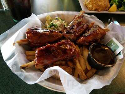 The Greene Turtle Sports Bar & Grille