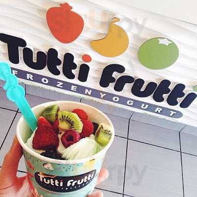 Tutti Fruitti Frozen Yogurt