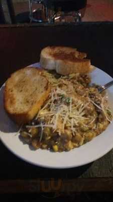 Clubhouse Sports Bar And Grill