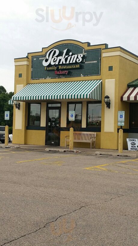 Perkins Restaurant & Bakery
