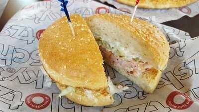 Schlotzsky's Cinnabon