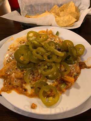 Serranos Mexican Grill & Cantiina