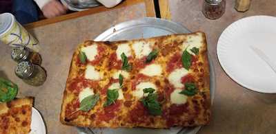 Piazza Pizza & Pasta