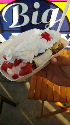 Big Daddy's Ice Cream And Hot Dogs