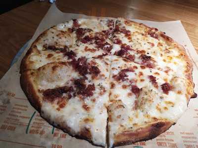 Blaze Pizza