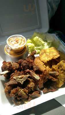 Chez Coby Restaurant & Deli