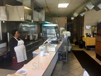 Chez Coby Restaurant & Deli