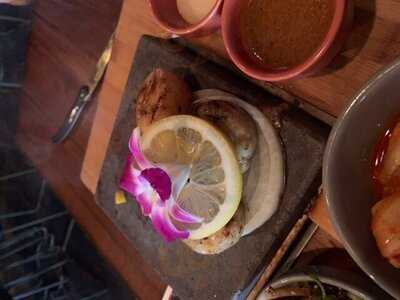 I Am Sushi And Grill