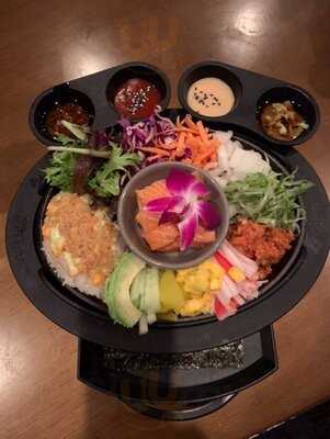 I Am Sushi And Grill