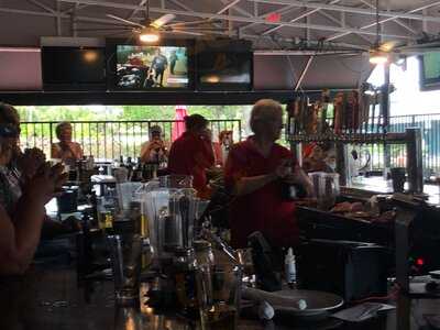 Arturo's American Grill