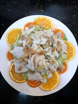 Chu's Quik Wok Chinese Cuisine