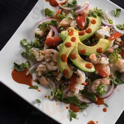 Mariachi's Grill & Cantina