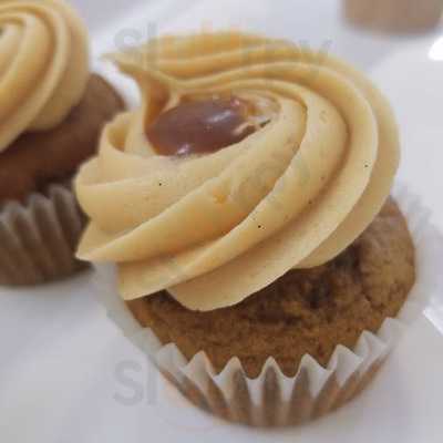 Whisk & Arrow Sugar Studio