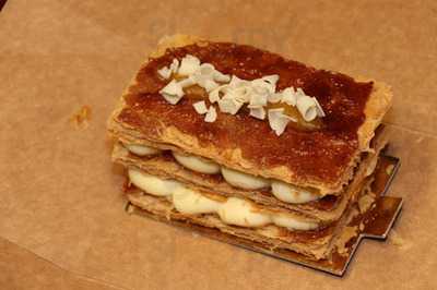 Whisk & Arrow Sugar Studio