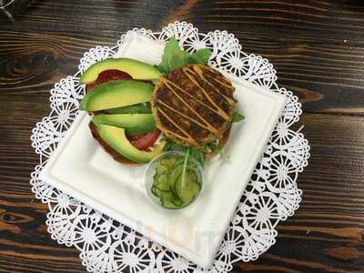 Fragrant Basil Juice Cafe