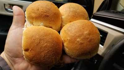 Valerio's Tropical Bakeshop