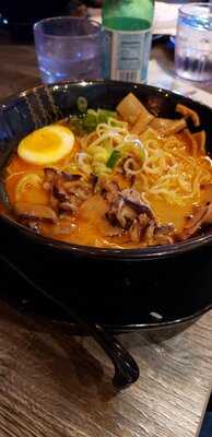 Harumama Noodles & Buns